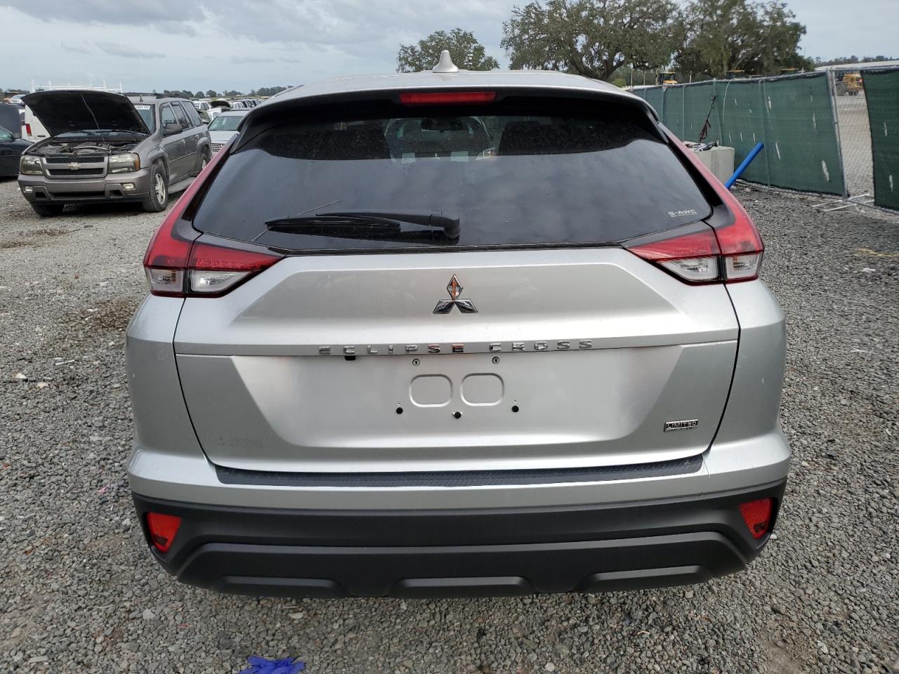 2024 MITSUBISHI ECLIPSE CROSS LE VIN:JA4ATVAAXRZ072276