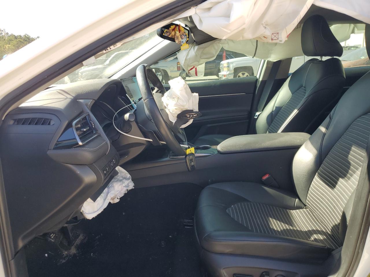 2022 TOYOTA CAMRY SE VIN:4T1T11AKXNU638252