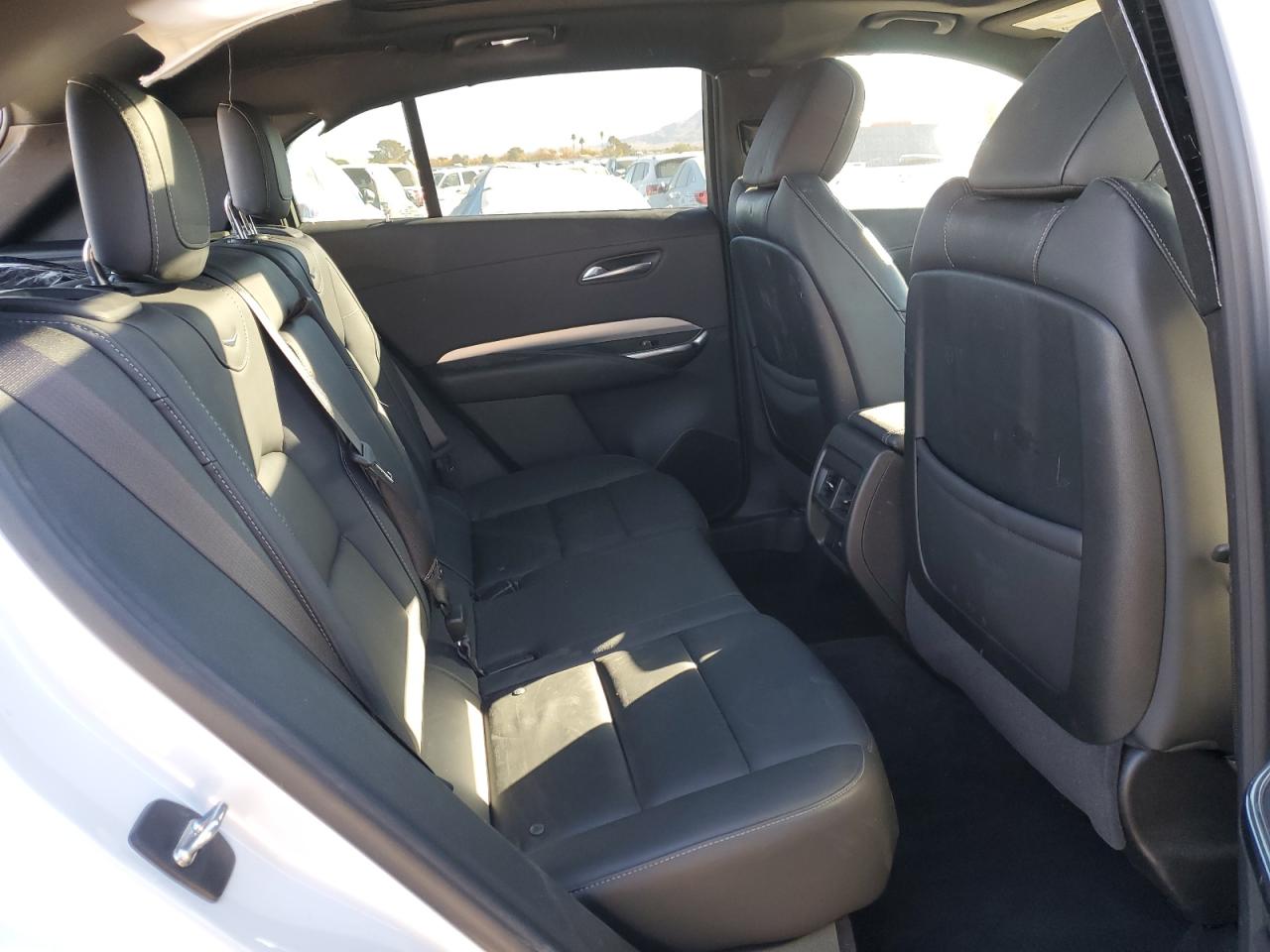 2023 CADILLAC XT4 PREMIUM LUXURY VIN:1GYFZCR46PF126114