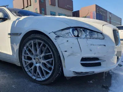 2014 Jaguar XJS VIN: