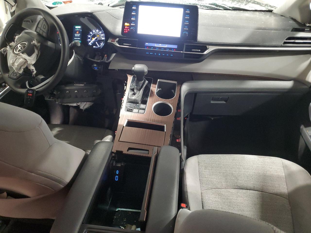 2022 TOYOTA SIENNA LE VIN:5TDKRKEC4NS101270