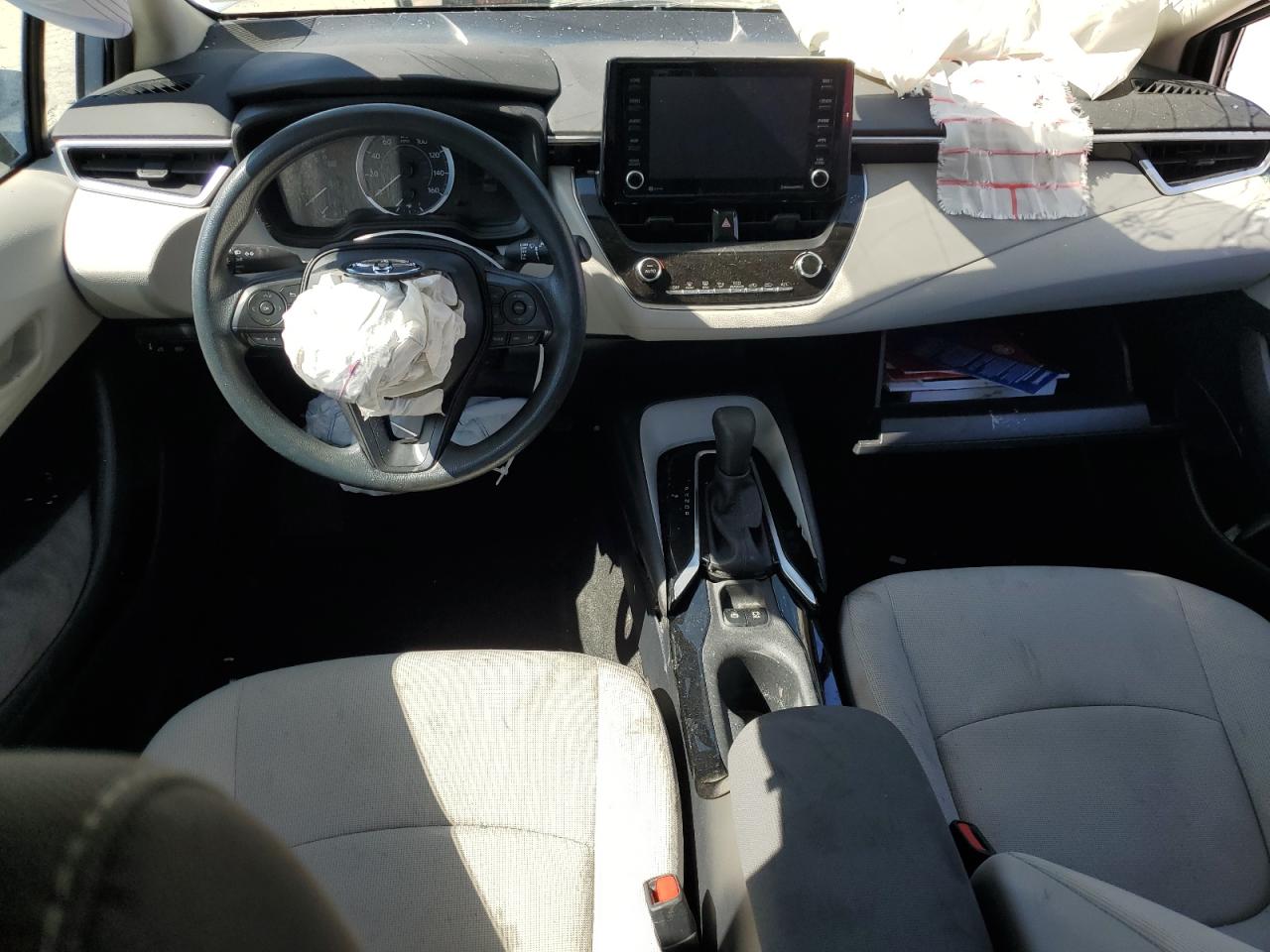 2022 TOYOTA COROLLA LE VIN:5YFEPMAE7NP383953