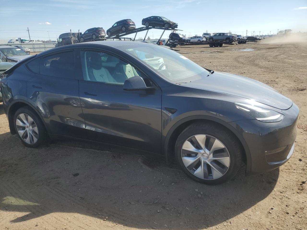 2024 TESLA MODEL Y  VIN:7SAYGDEE6RA256328