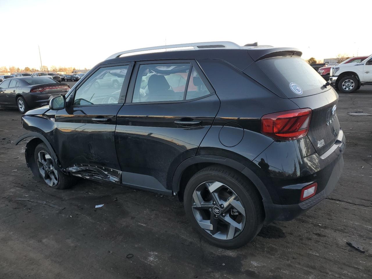 2023 HYUNDAI VENUE SEL VIN:KMHRC8A33PU217837