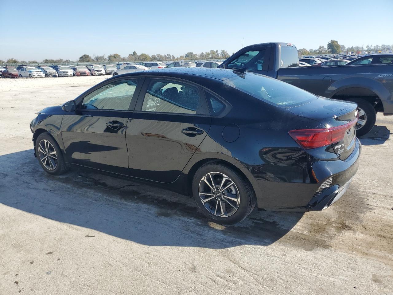 2023 KIA FORTE LX VIN:3KPF24AD4PE563115