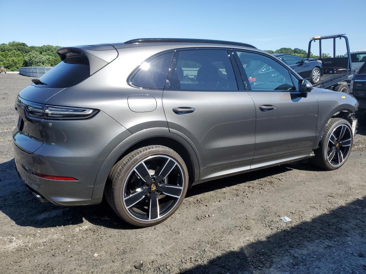 2023 PORSCHE CAYENNE GTS VIN:WP1AG2AY5PDA18124