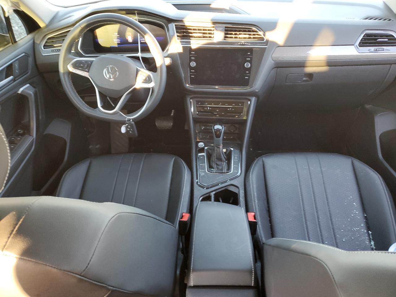 2023 VOLKSWAGEN TIGUAN SE VIN:3VV3B7AX9PM118651