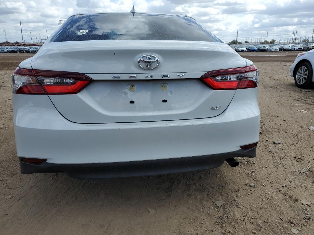 2022 TOYOTA CAMRY LE VIN:4T1C11AK4NU024426