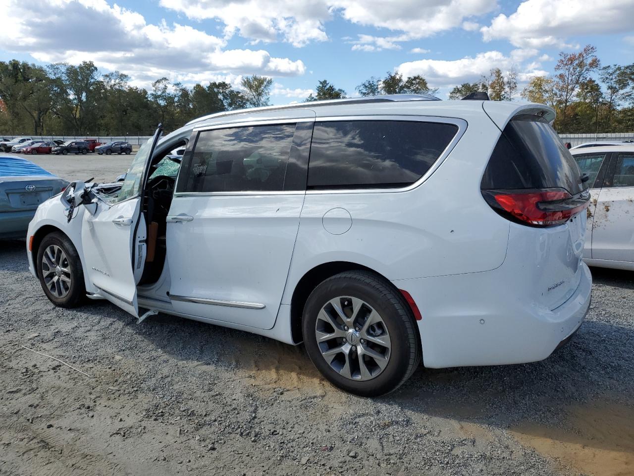 2024 CHRYSLER PACIFICA HYBRID PINNACLE VIN:2C4RC1N78RR161001