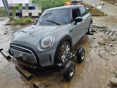 2022 MINI Cooper VIN: