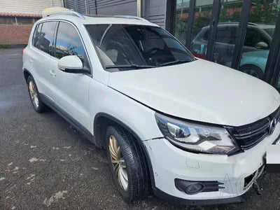 2014 Volkswagen Tiguan VIN: