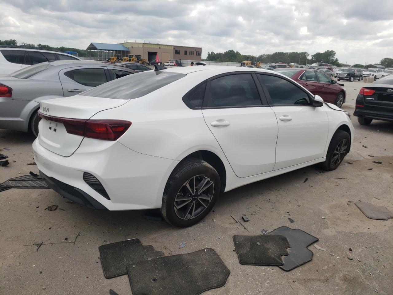 2023 KIA FORTE LX VIN:3KPF24AD0PE505986