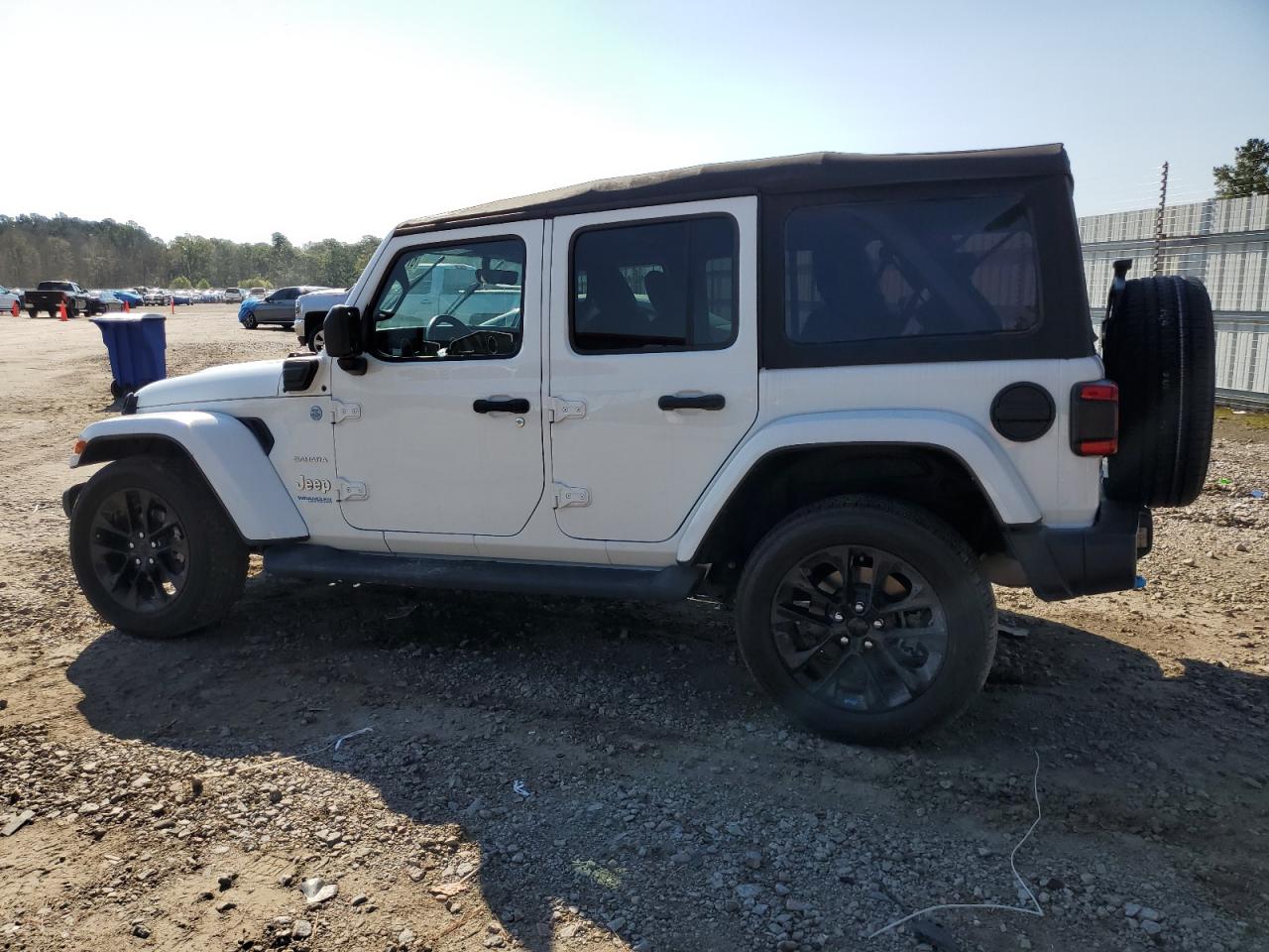 2022 JEEP WRANGLER UNLIMITED SAHARA 4XE VIN:1C4JJXP69NW137138