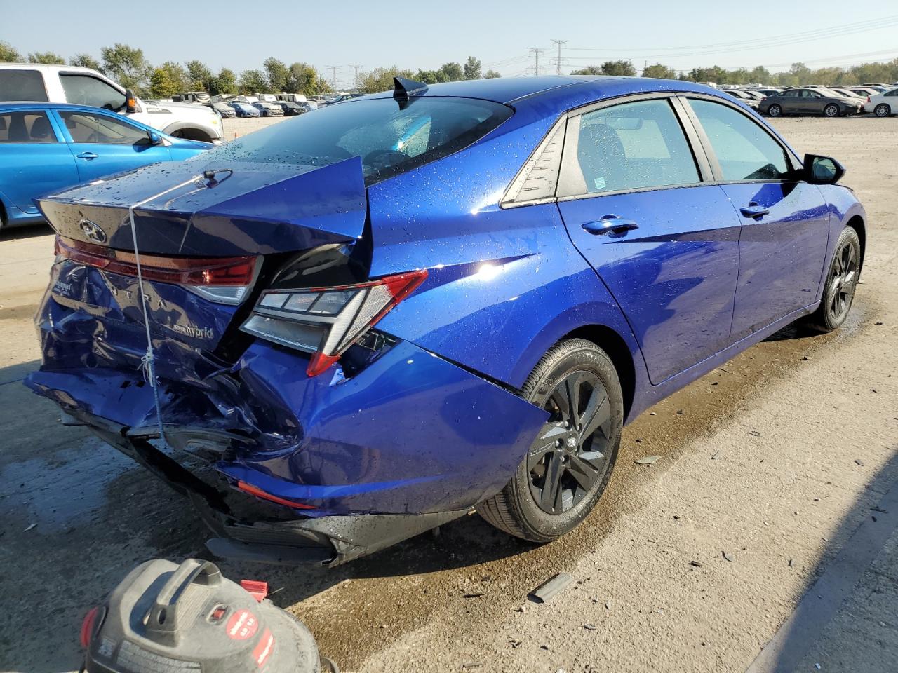 2022 HYUNDAI ELANTRA BLUE VIN:KMHLM4AJ0NU031292