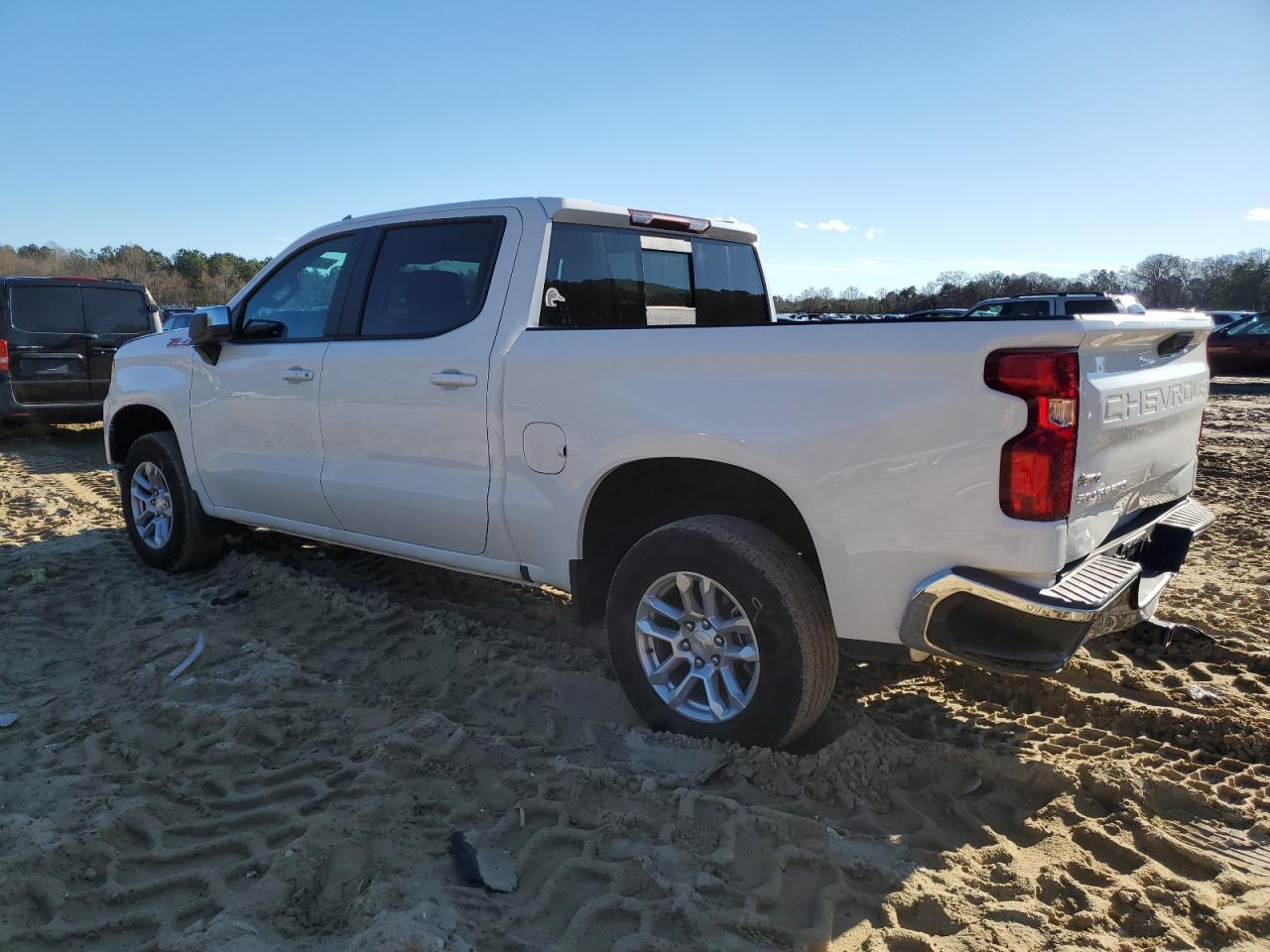 2024 CHEVROLET SILVERADO K1500 LT VIN:1GCUDDED9RZ250287