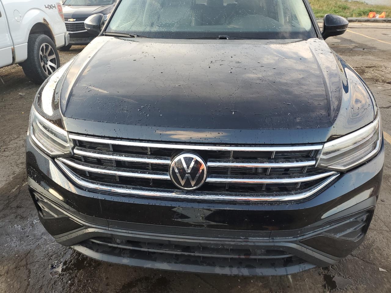 2023 VOLKSWAGEN TIGUAN SE VIN:3VV3B7AXXPM061909