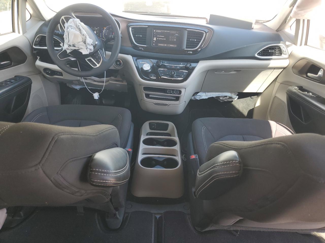 2023 CHRYSLER VOYAGER LX VIN:2C4RC1CG0PR515562