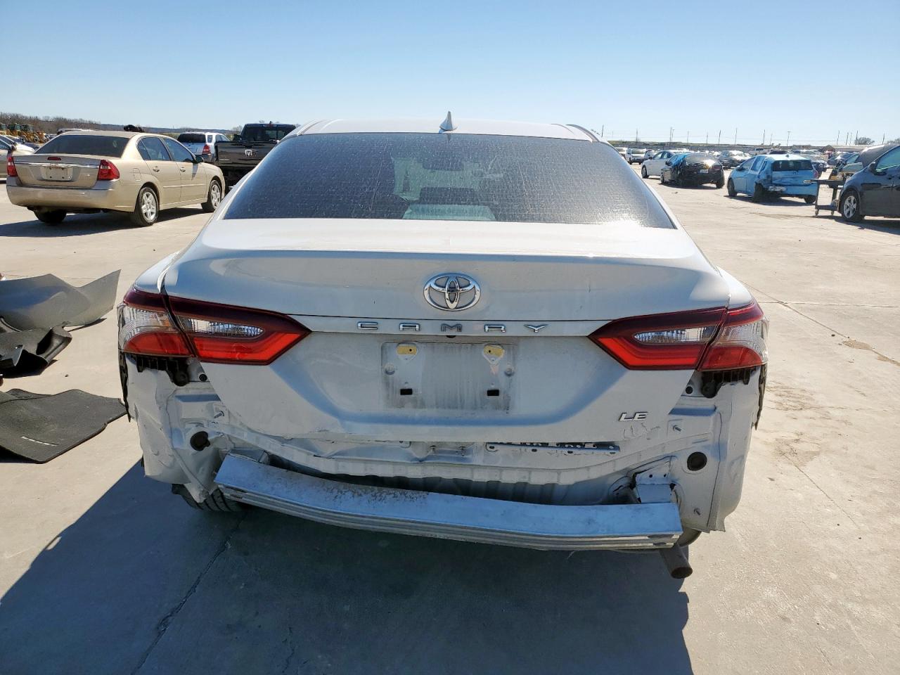 2022 TOYOTA CAMRY LE VIN:4T1C11AK5NU062280