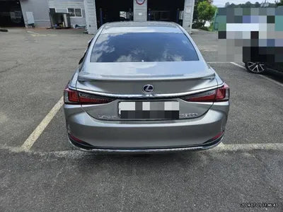 2020 Lexus ES 300 VIN: