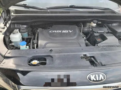 2017 Kia Carnival VIN: