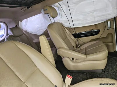 2016 Kia Carnival VIN: