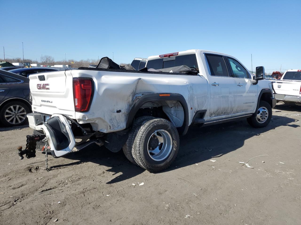 2022 GMC SIERRA K3500 DENALI VIN:1GT49WEY2NF219684