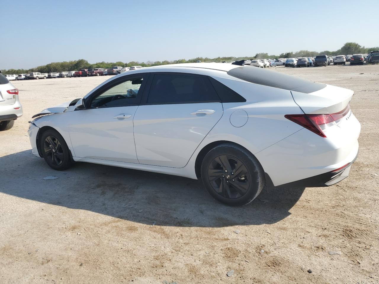 2022 HYUNDAI ELANTRA SEL VIN:5NPLM4AG2NH054429