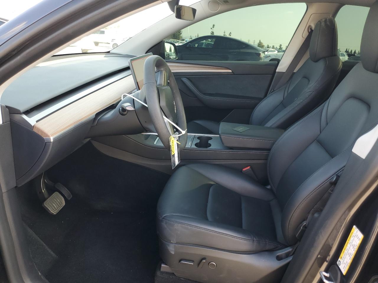 2024 TESLA MODEL Y  VIN:7SAYGAEE0RF018427