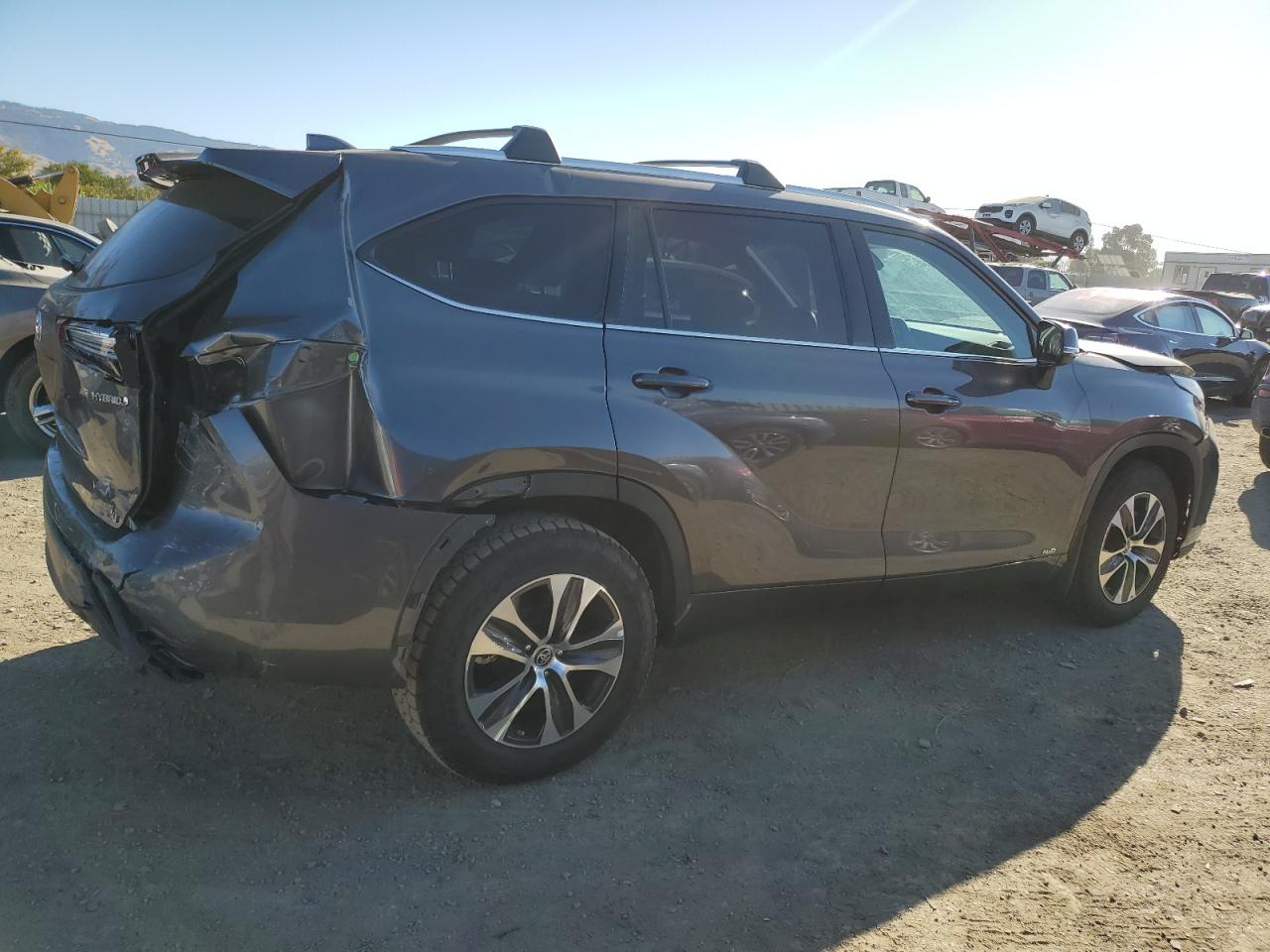 2022 TOYOTA HIGHLANDER HYBRID XLE VIN:5TDHBRCH7NS541697