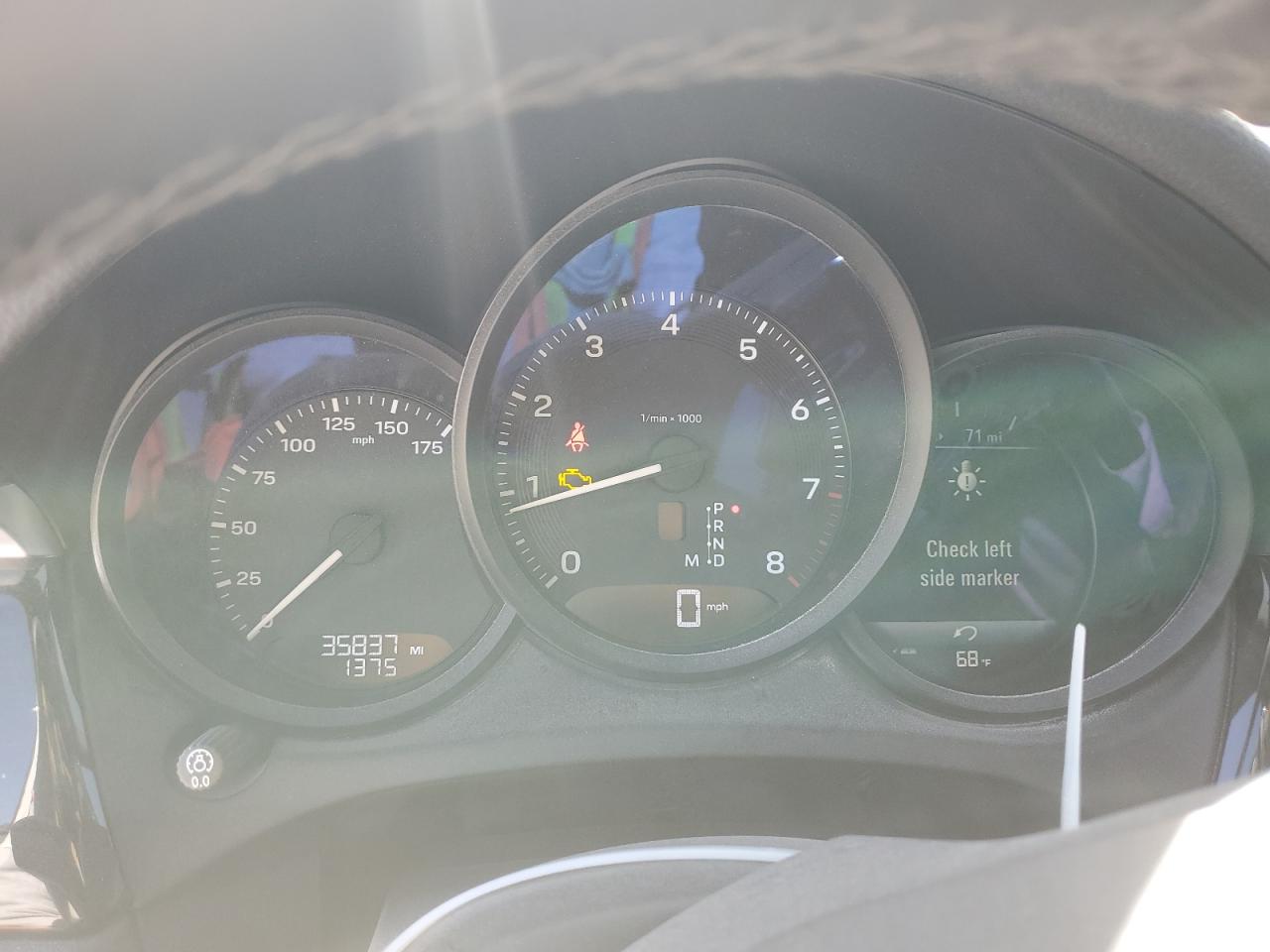 2022 PORSCHE MACAN  VIN:WP1AA2A58NLB07759