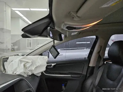 2016 Volvo XC60 VIN: