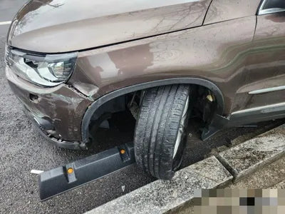 2015 Volkswagen Tiguan VIN: