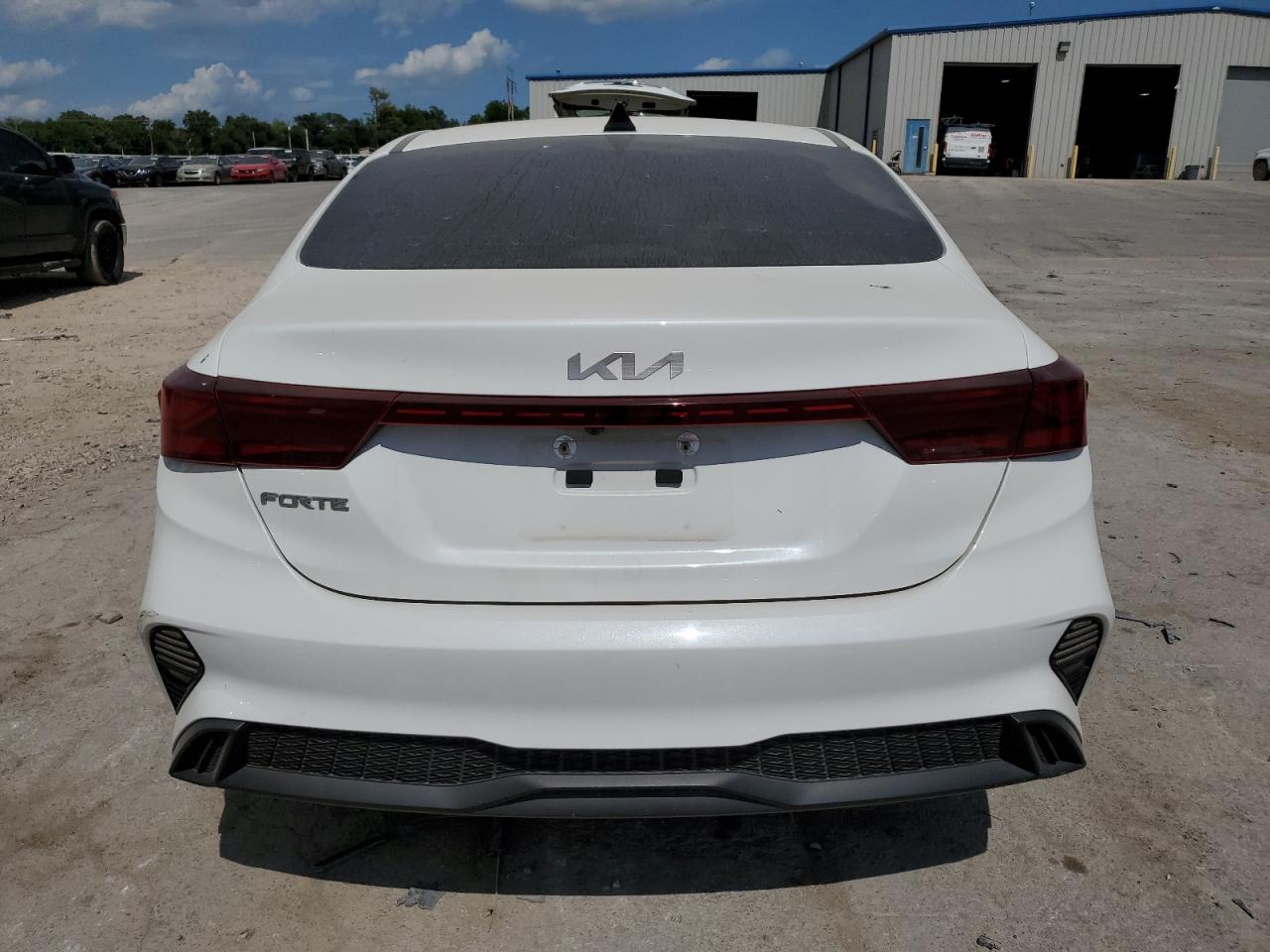 2023 KIA FORTE LX VIN:3KPF24AD8PE553817