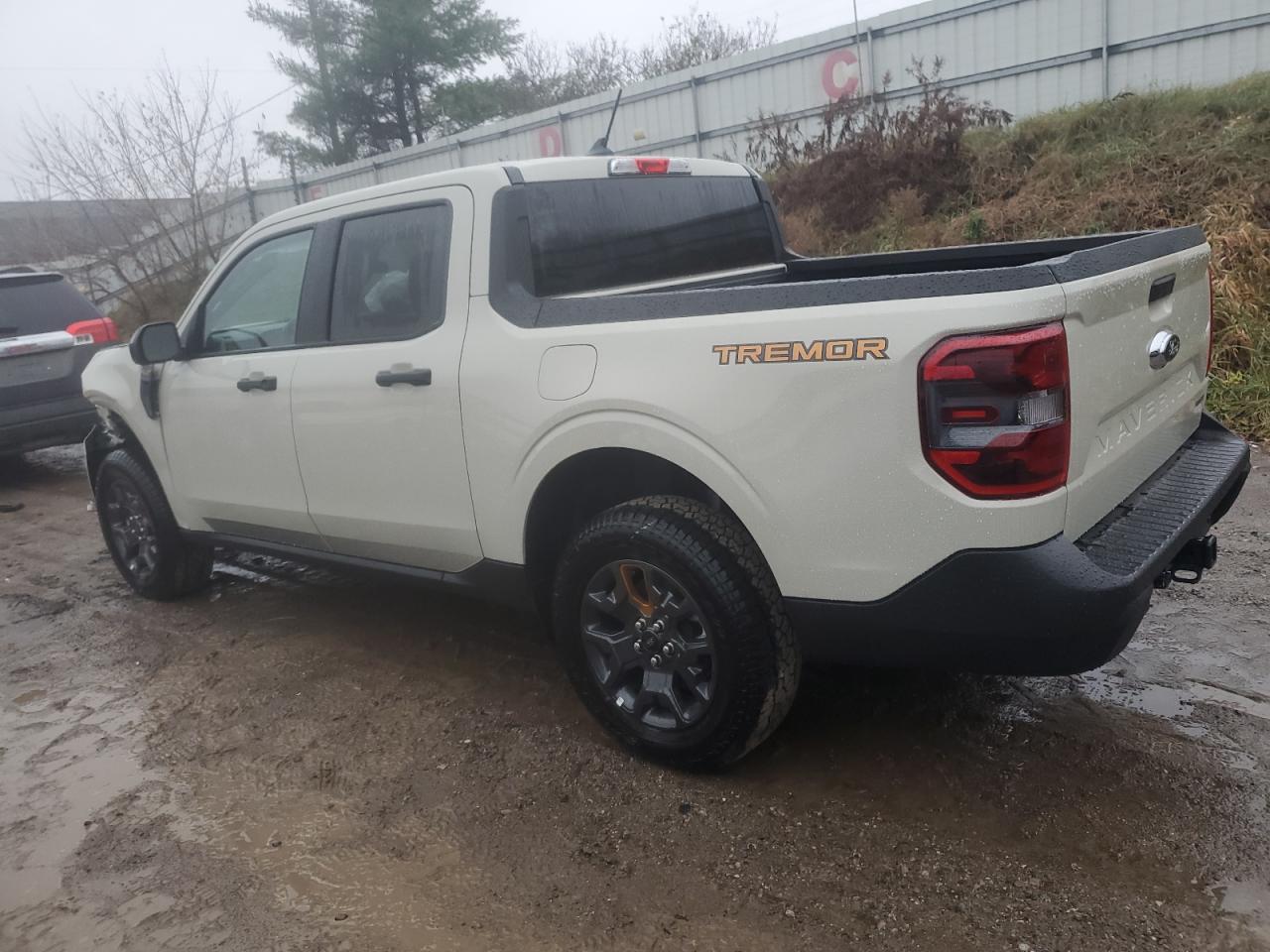 2024 FORD MAVERICK XLT TREMOR VIN:3FTTW8C95RRB45228