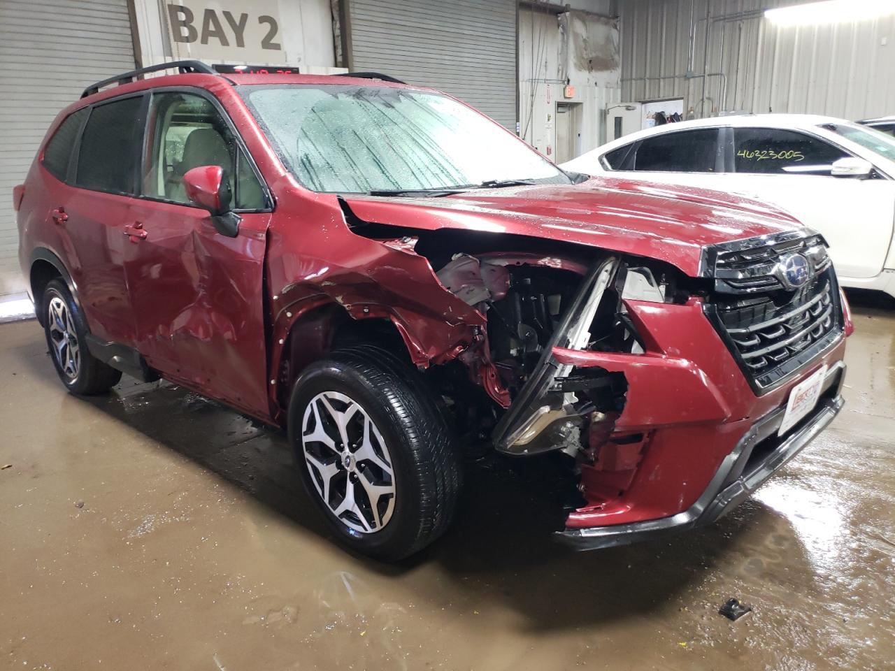 2022 SUBARU FORESTER PREMIUM VIN:JF2SKAEC9NH422483