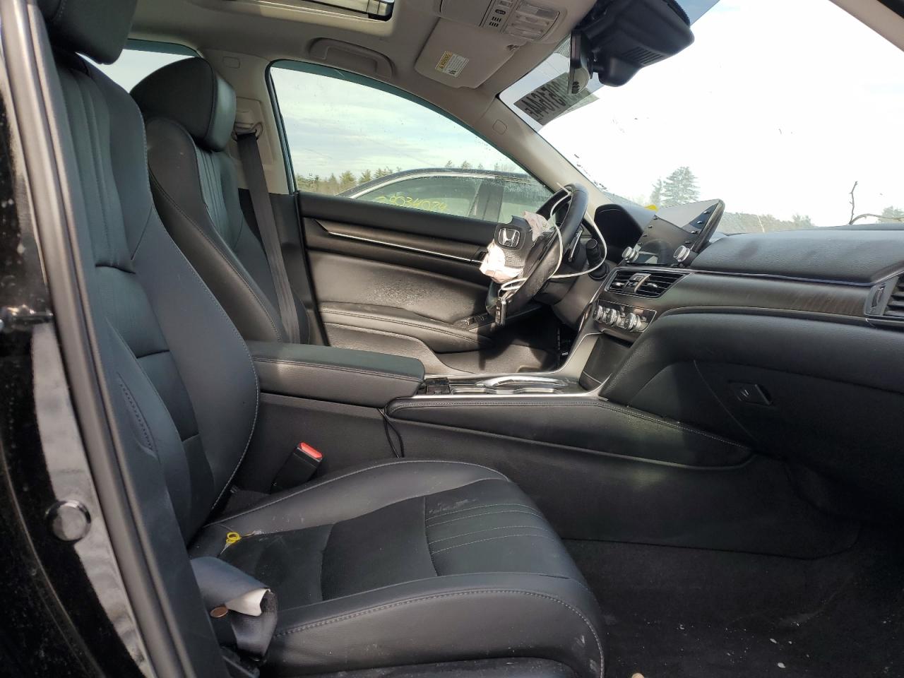 2022 HONDA ACCORD TOURING VIN:HTTPS://ABETTER.BID/EN/39051644