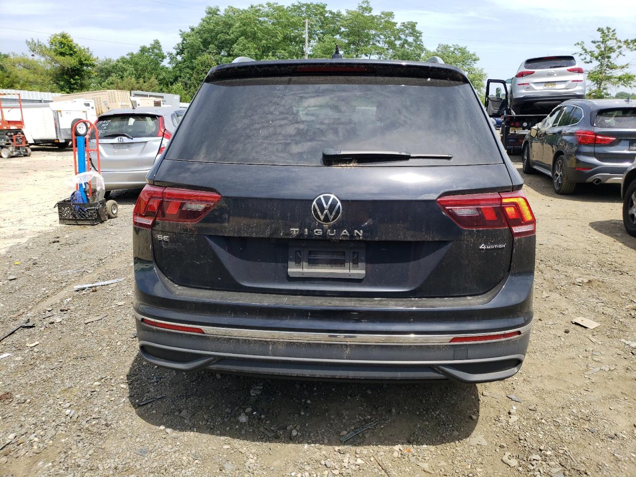 2022 VOLKSWAGEN TIGUAN SE VIN:3VV2B7AX6NM003921