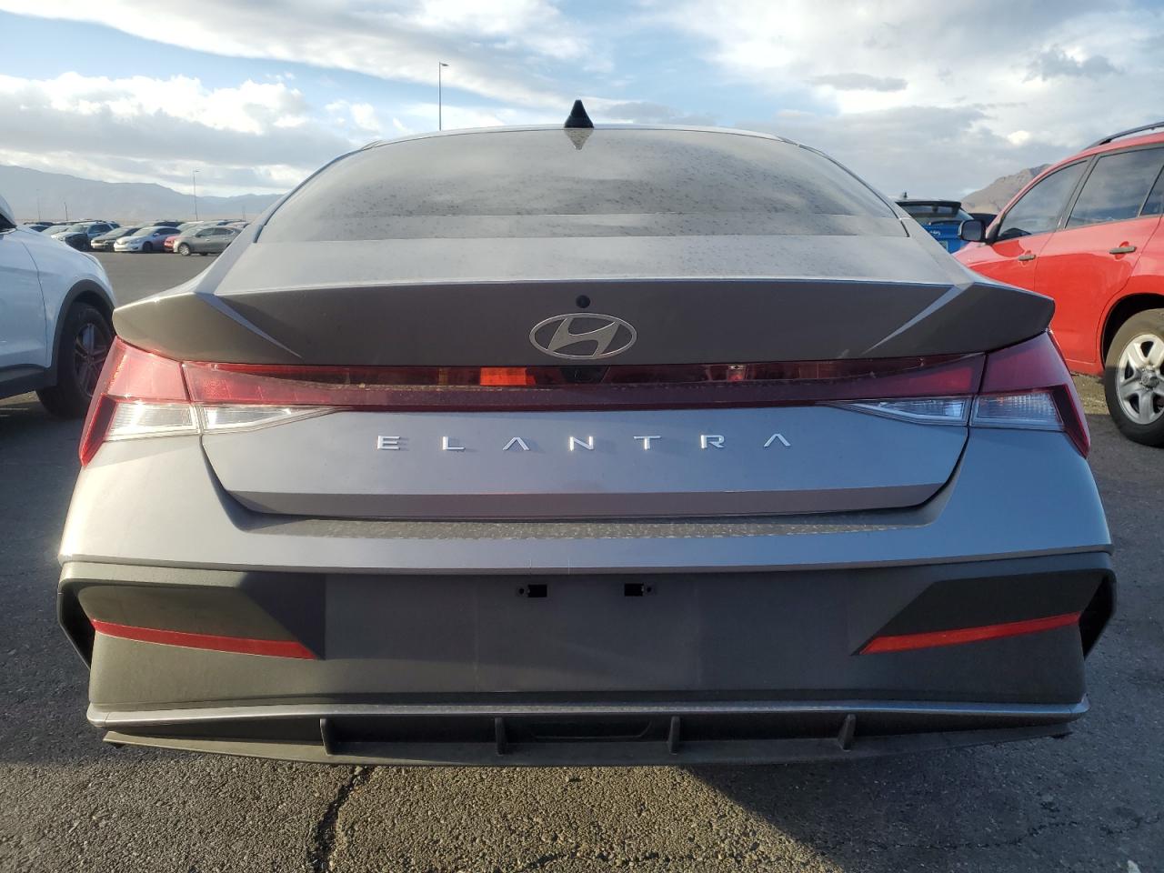 2024 HYUNDAI ELANTRA SEL VIN:KMHLM4DG9RU776595