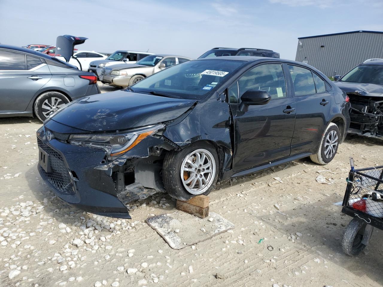 2022 TOYOTA COROLLA LE VIN:JTDEAMDE2NJ057947
