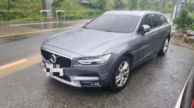 2018 Volvo V90 VIN: