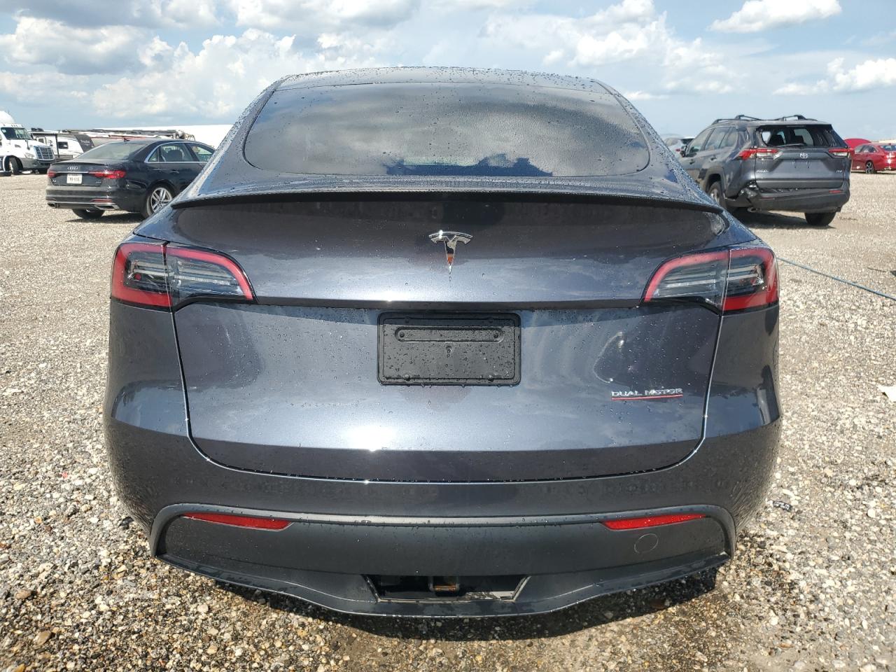 2023 TESLA MODEL Y  VIN:7SAYGDEF0PF865097