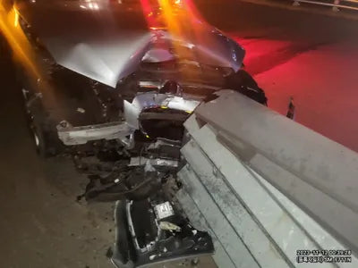 2016 Mercedes-Benz E 220 VIN: