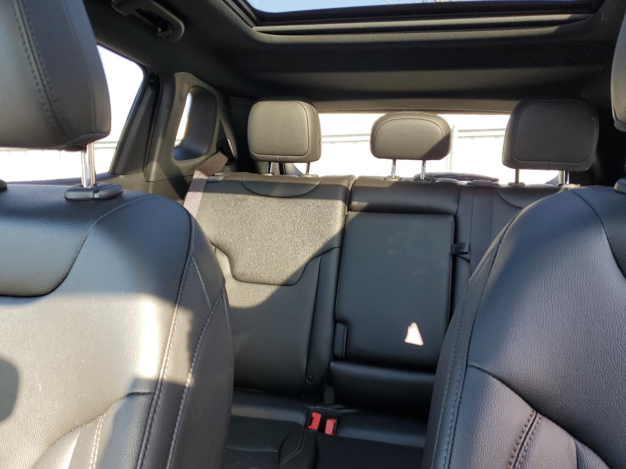 2024 JEEP COMPASS LATITUDE LUX VIN:3C4NJDFN1RT104509