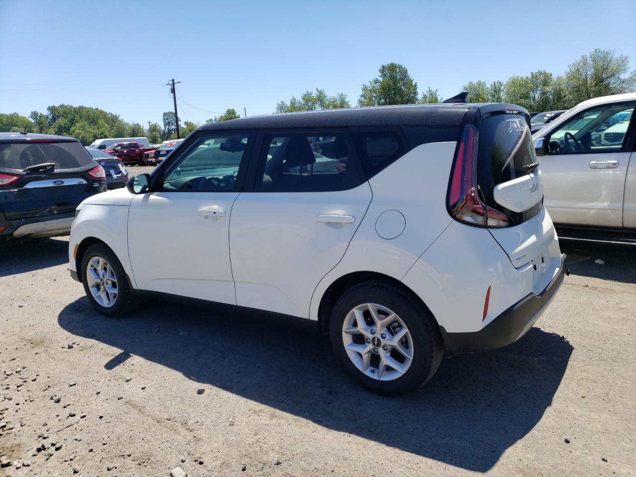 2024 KIA SOUL LX VIN:KNDJ23AU7R7224694