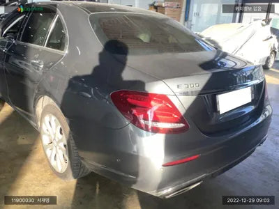 2016 Mercedes-Benz E 300 WDDZF4JB4HA058007 VIN:WDDZF4JB4HA058007