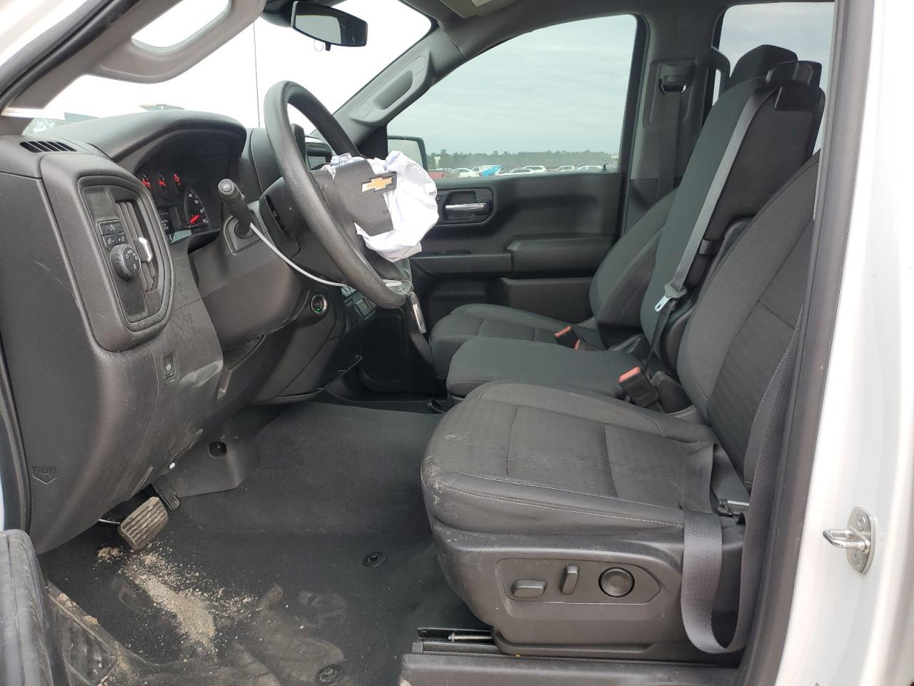 2024 CHEVROLET SILVERADO C1500 CUSTOM VIN:3GCPABEK4RG267443