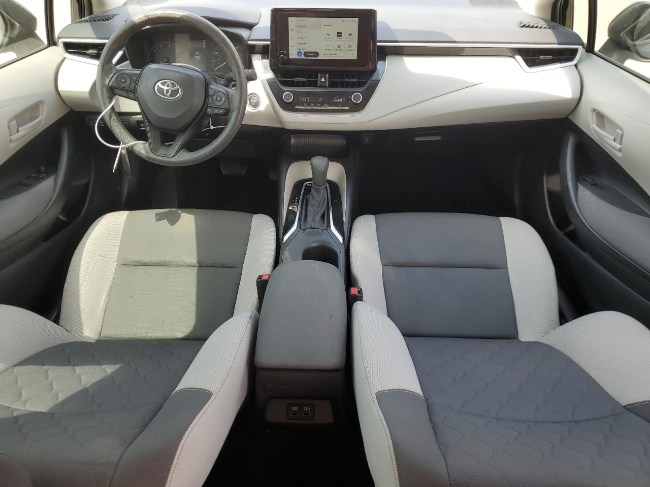 2024 TOYOTA COROLLA LE VIN:JTDBCMFEXR3034744
