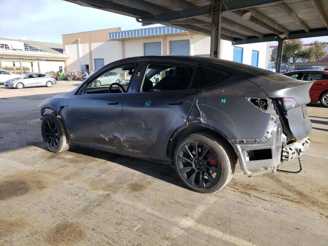 2022 TESLA MODEL Y  VIN:7SAYGDEE5NF552003