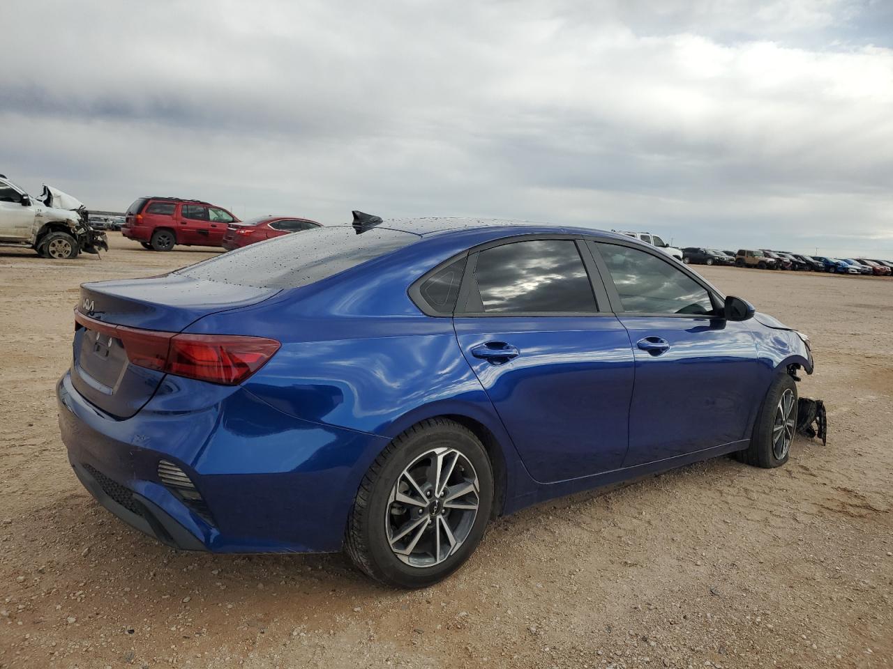 2023 KIA FORTE LX VIN:3KPF24AD5PE546727