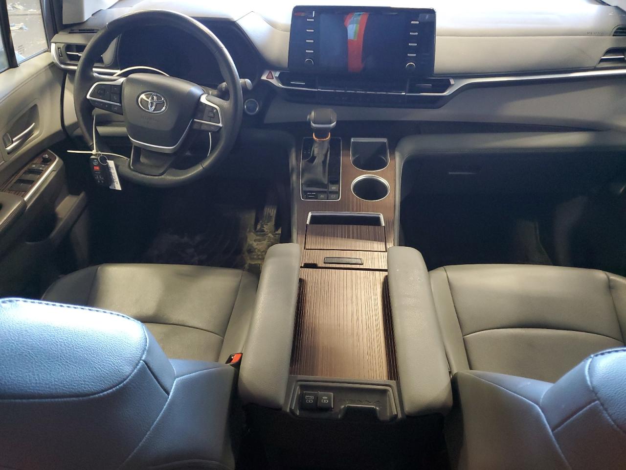 2022 TOYOTA SIENNA XLE VIN:5TDYSKFC6NS043806